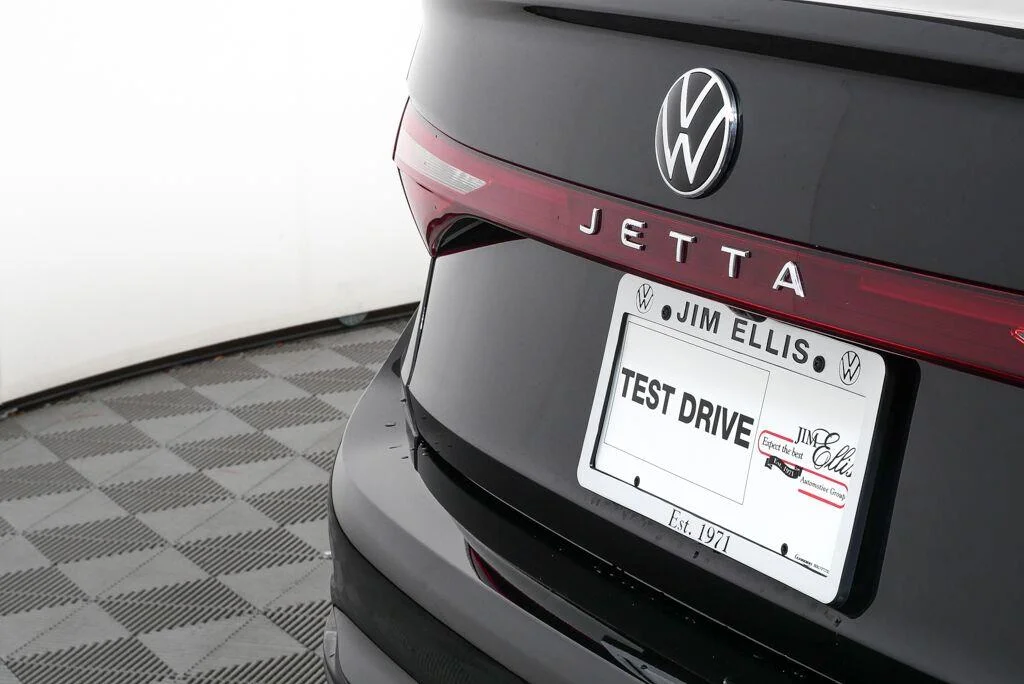 New 2026 Deep Black Pearl Volkswagen S image 35