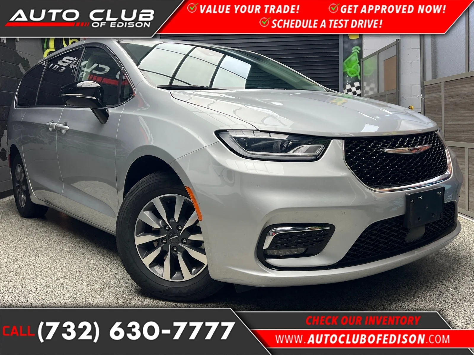 2024 Chrysler Pacifica Phev