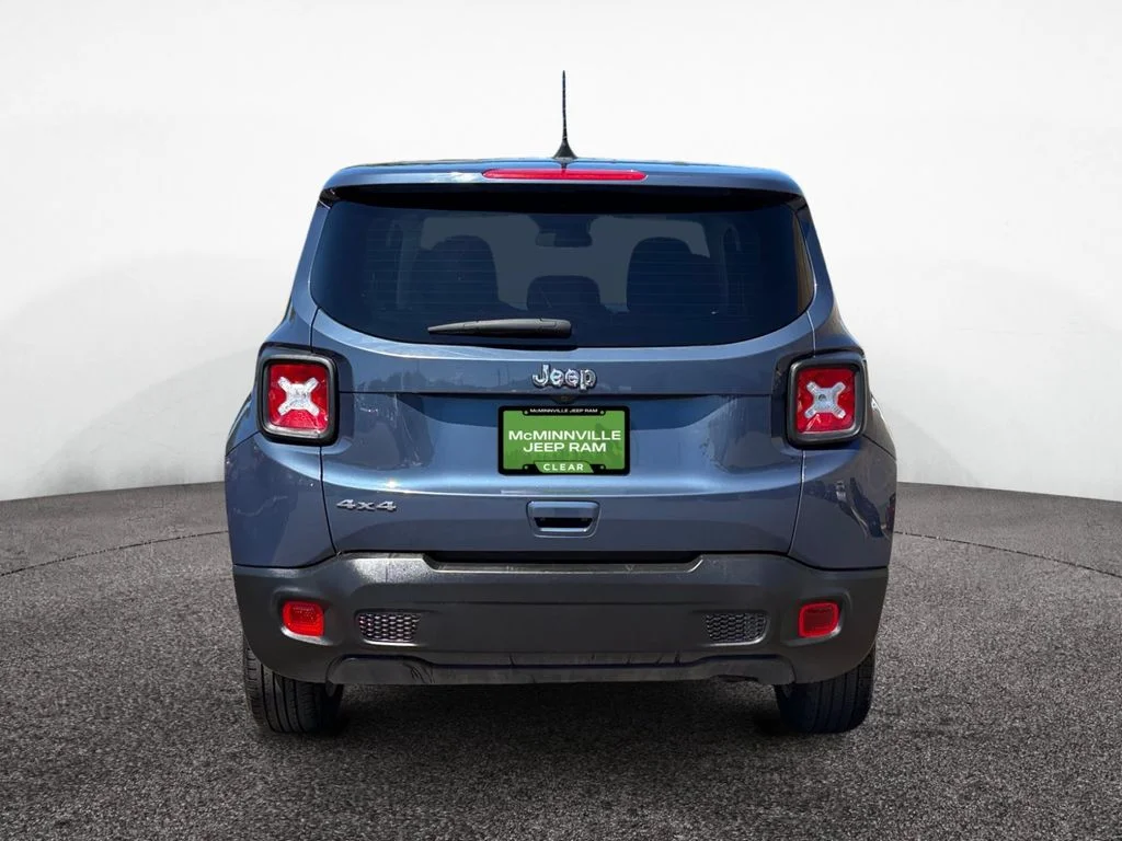 Certified Used 2023 Blue Jeep Latitude image 4