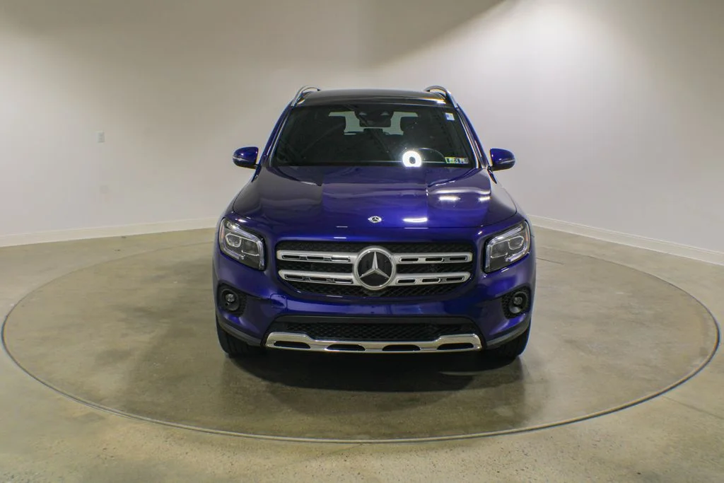 Used 2022 Galaxy Blue Metallic Mercedes-Benz GLB 250 image 8