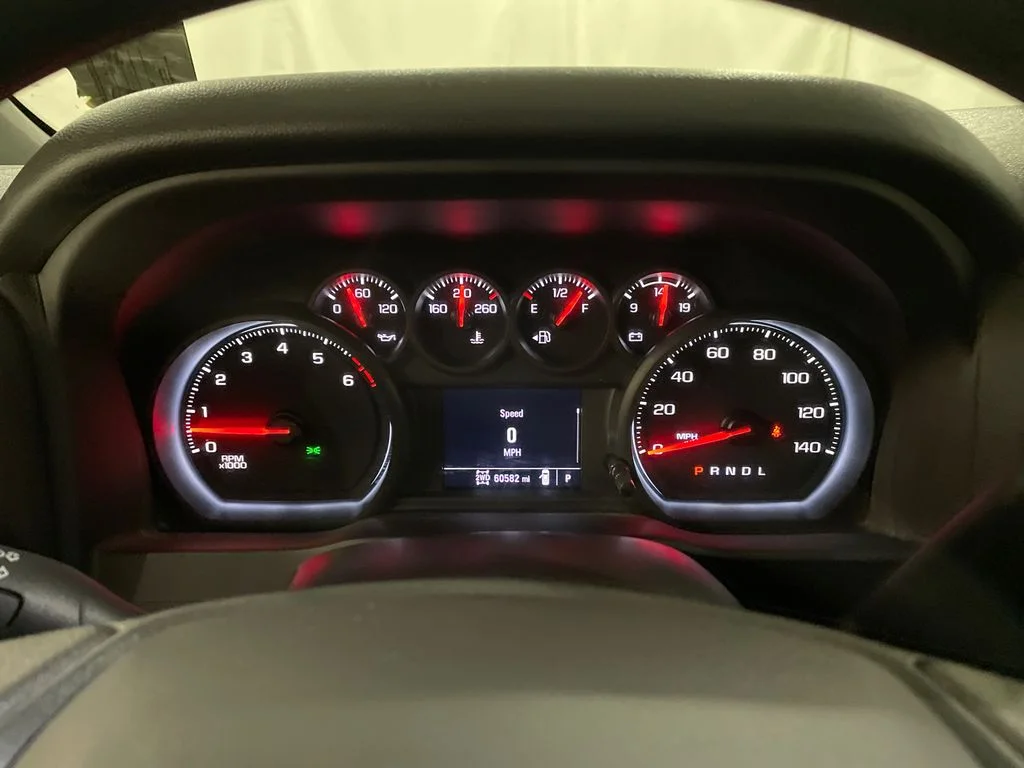 Used 2022 Northsky Blue Metallic Chevrolet Custom image 16