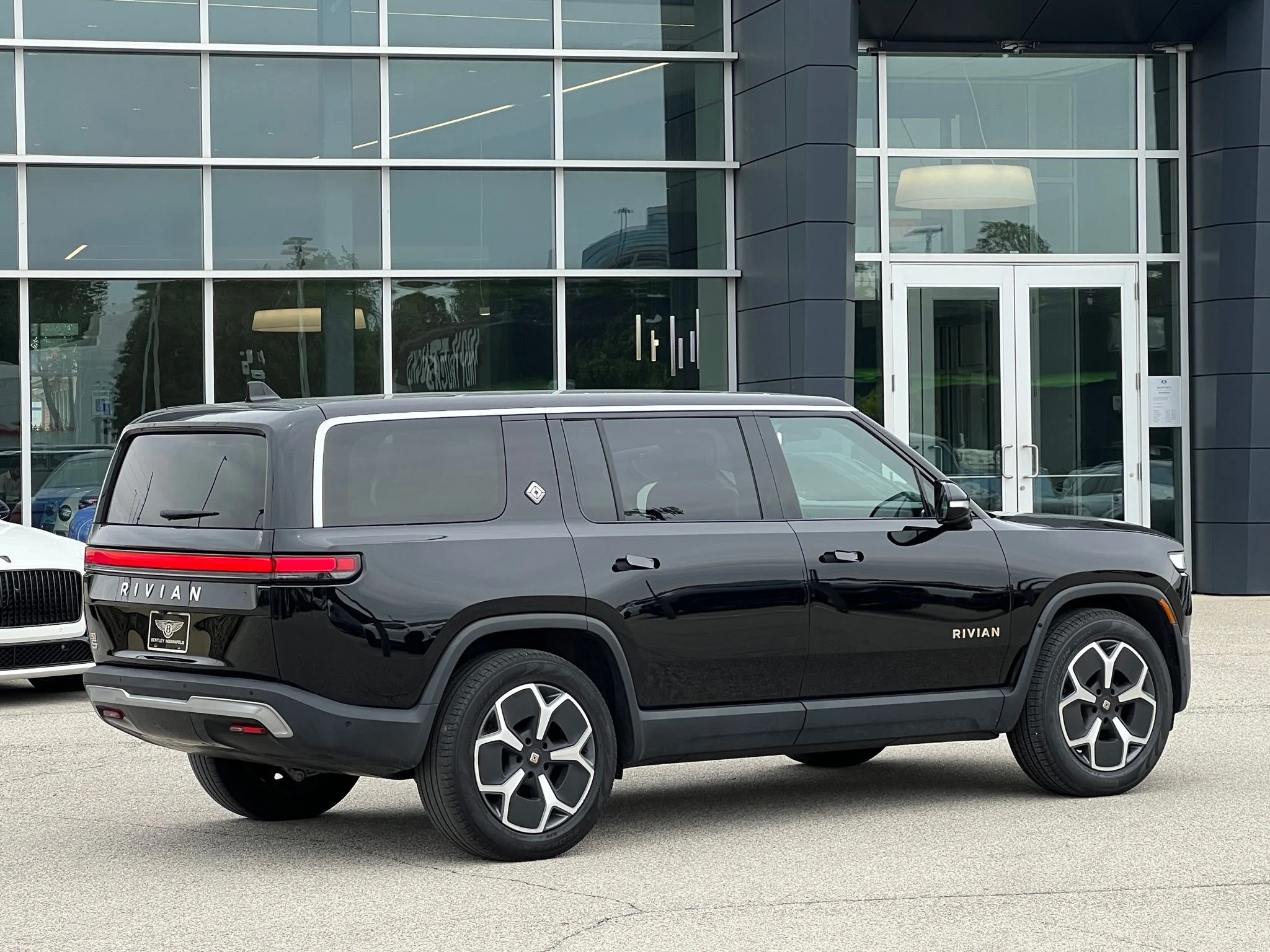 Used 2024 Black Rivian Adventure image 9