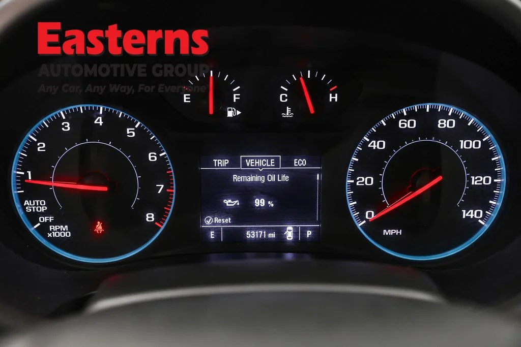 Used 2023 Gray Chevrolet LT image 18