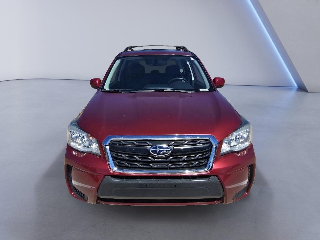 Used 2018 Venetian Red Pearl Subaru Premium image 8