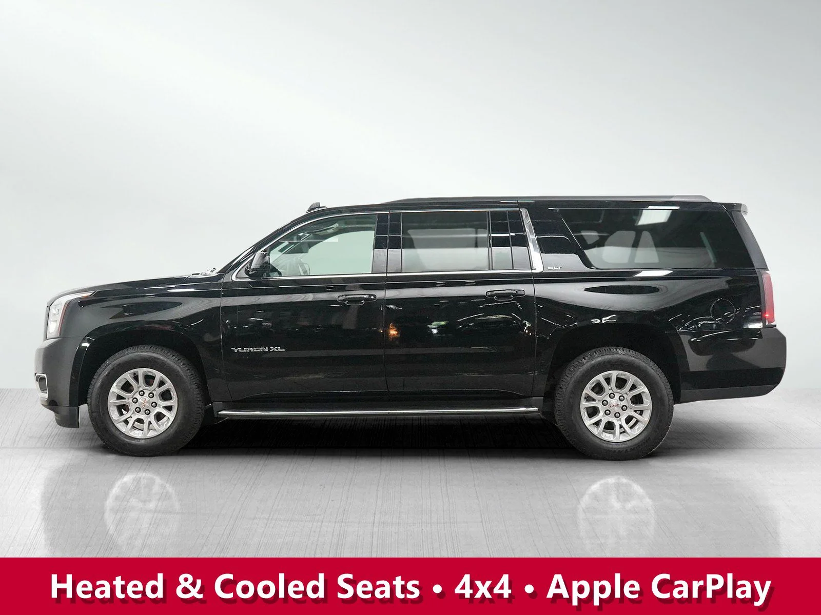 Used 2020 GMC Yukon XL SLT with VIN 1GKS2GKC2LR164020 for sale in Burnsville, Minnesota