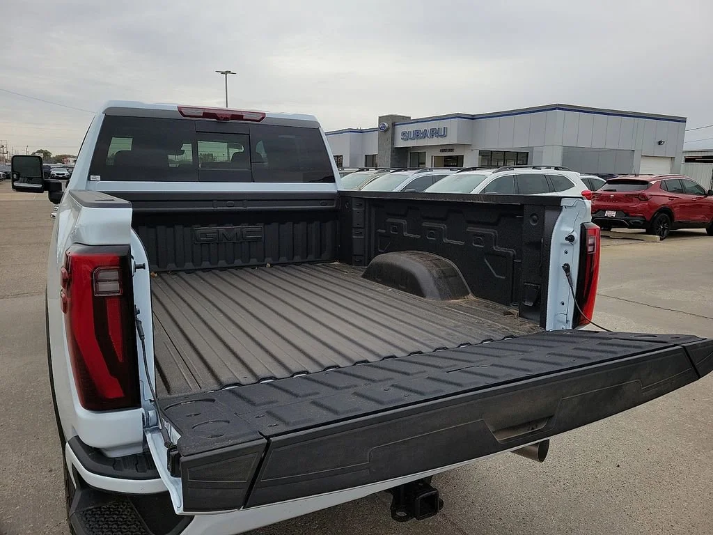 2026 GMC Sierra 2500HD Denali - Photo 15