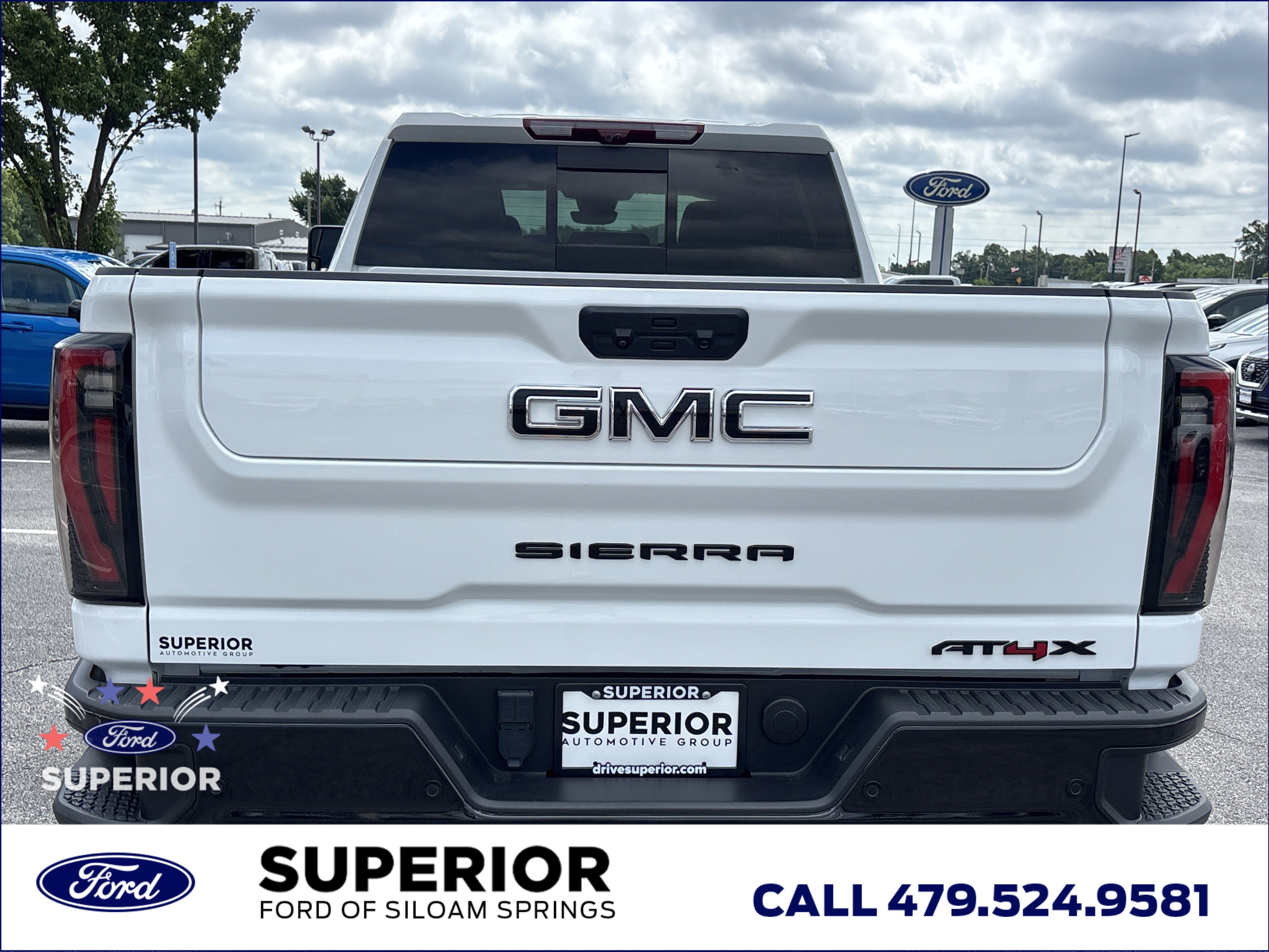 Used 2024 Summit White GMC AT4X Crew Cab 4WD image 5