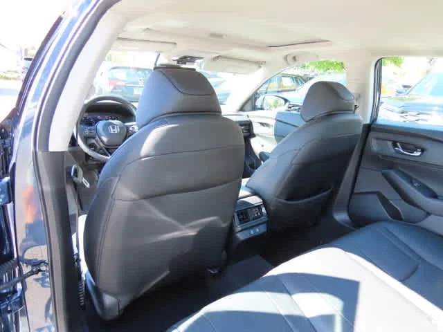Certified Used 2025 Canyon River Blue Metallic Honda EX-L image 13