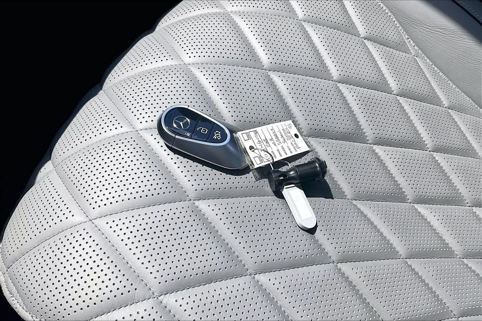 Used 2023 Selenite Grey Mercedes-Benz S 580 image 15