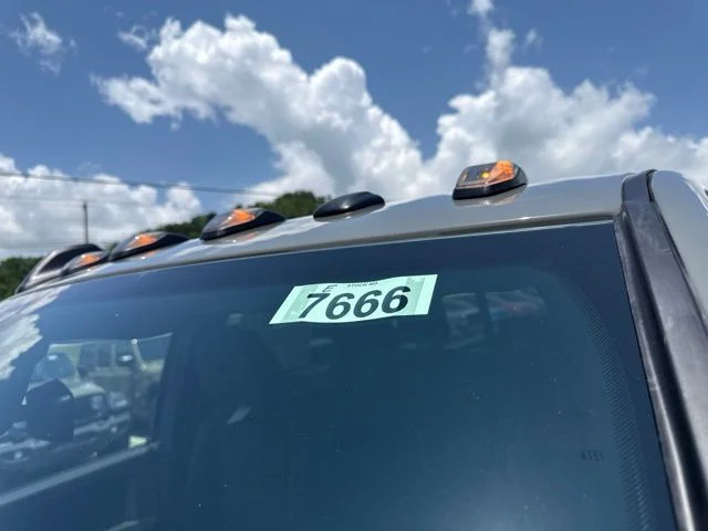 New 2026 Ceramic Gray Clearcoat RAM Tradesman image 18