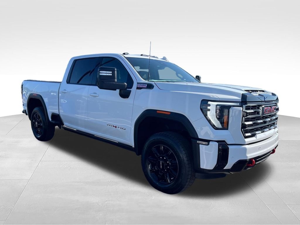 Used 2025 White GMC AT4 image 7
