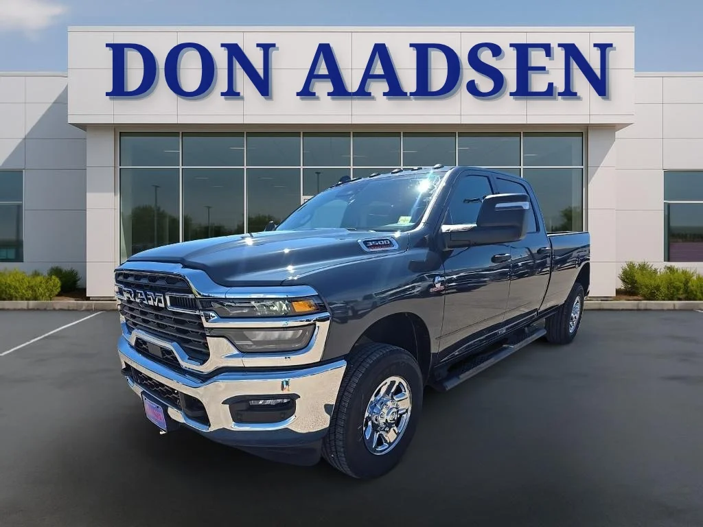 2026 RAM 3500 Pickup Tradesman