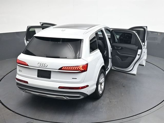 Used 2023 White Audi 55 Premium image 40
