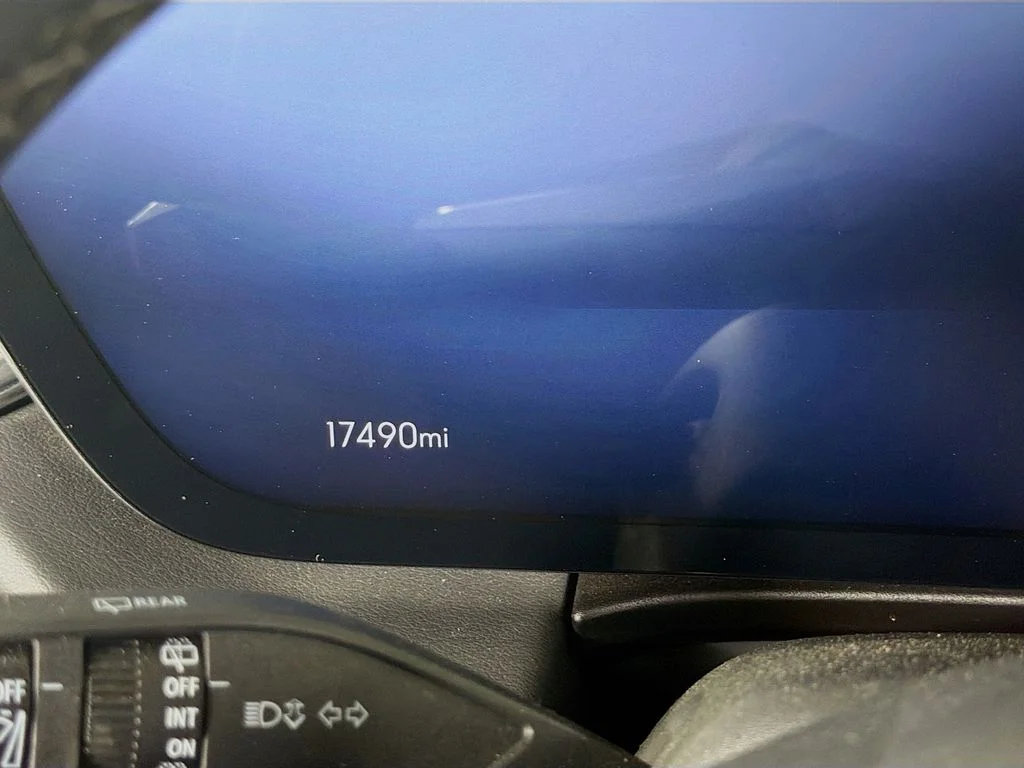 Used 2026 Gray Buick Avenir image 14