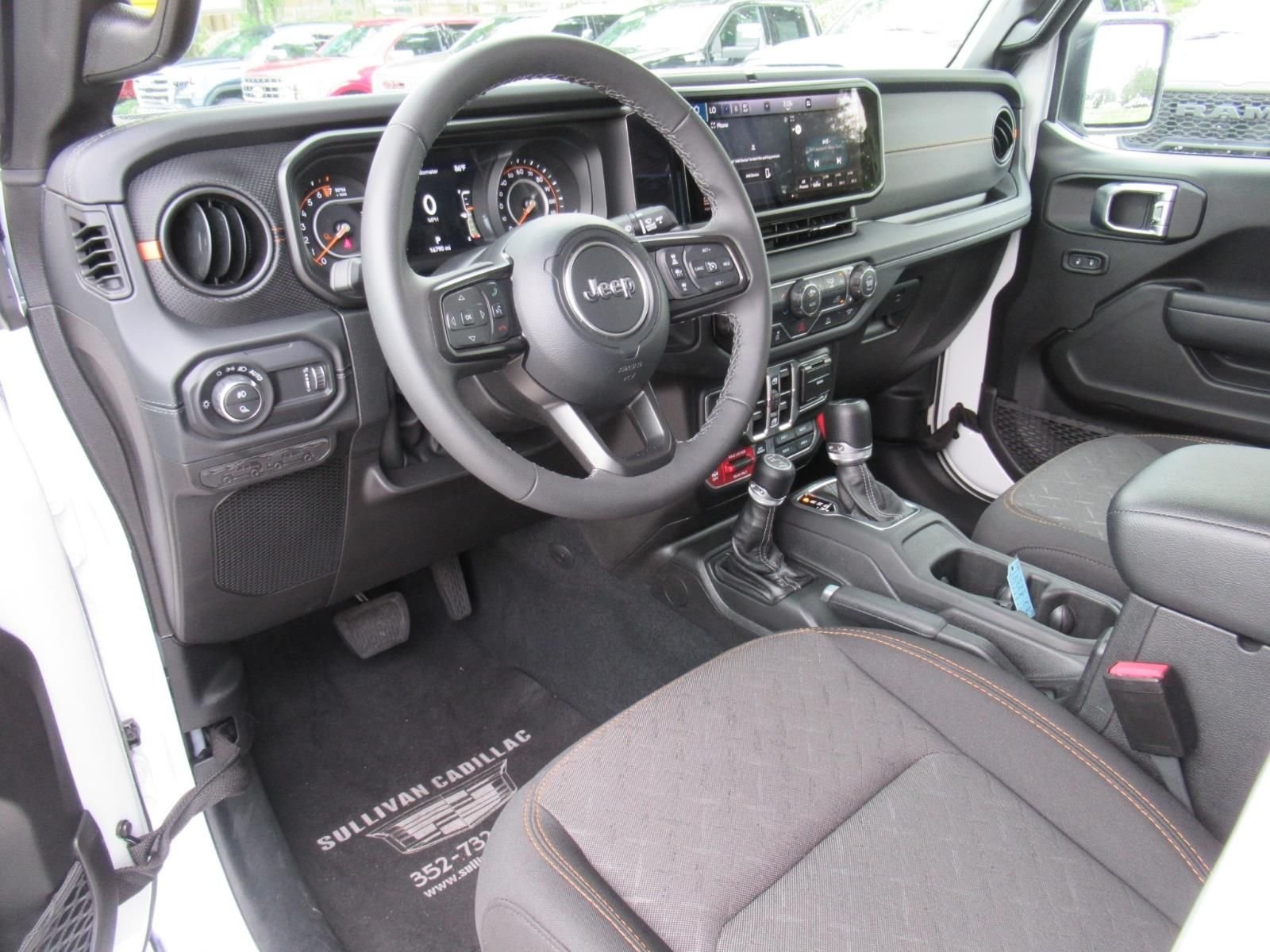 Used 2026 White Jeep Mojave image 18