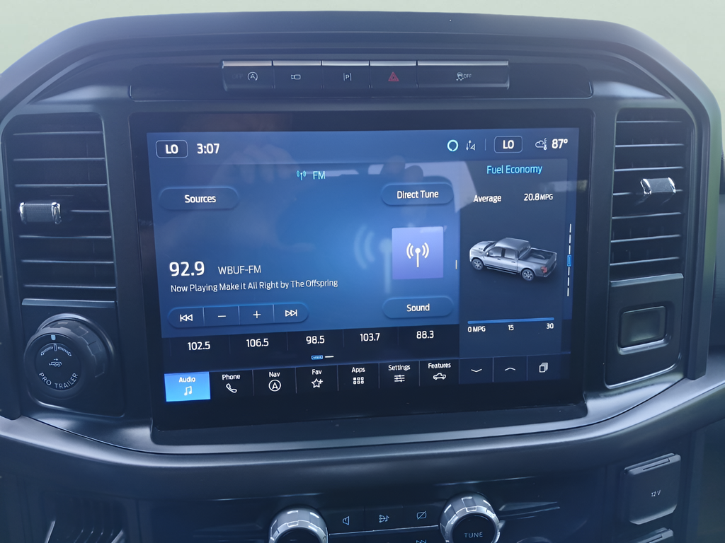 Used 2024 Red Ford XLT image 18