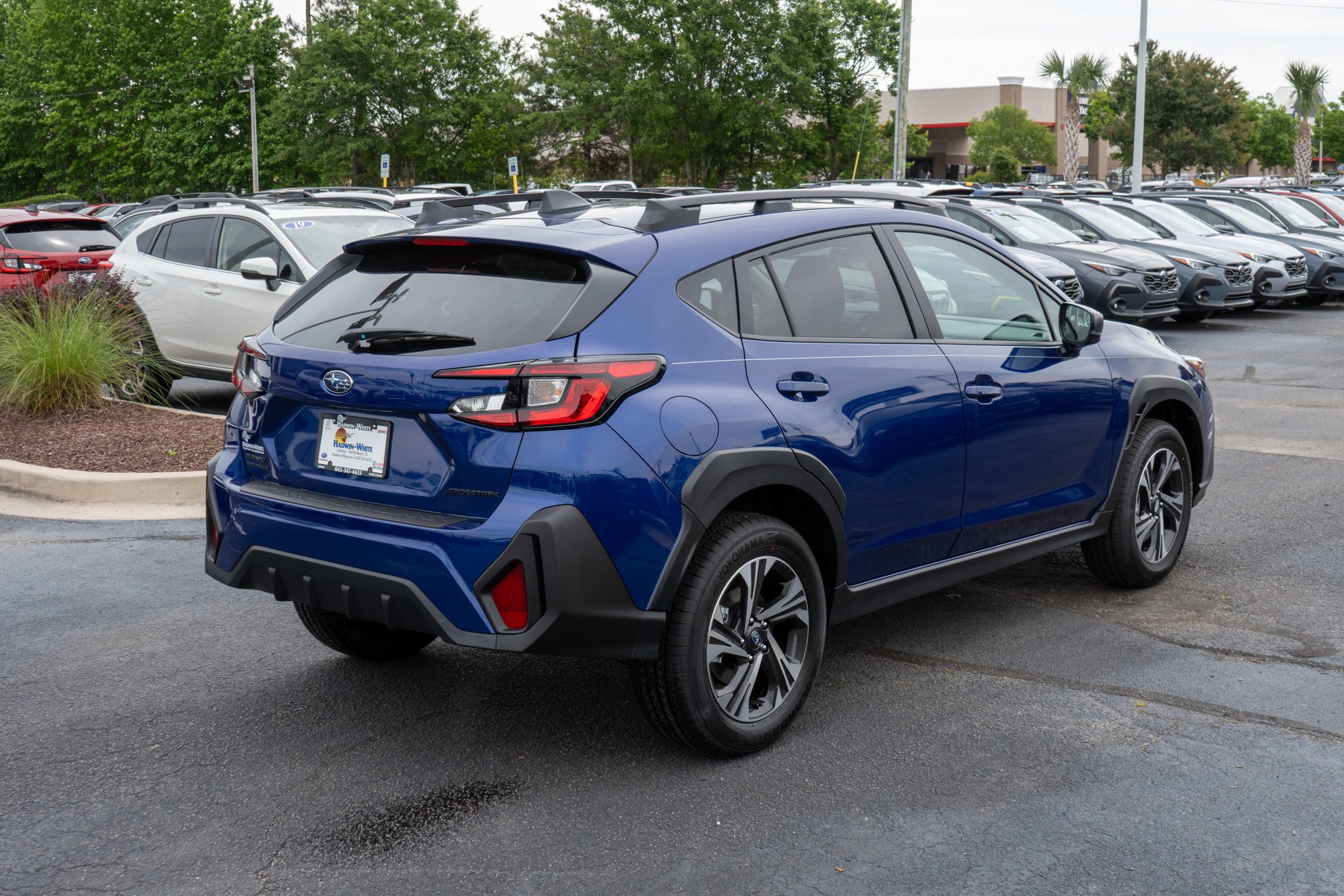 New 2026 SAPPHIRE BLUE PEARL Subaru Premium image 3
