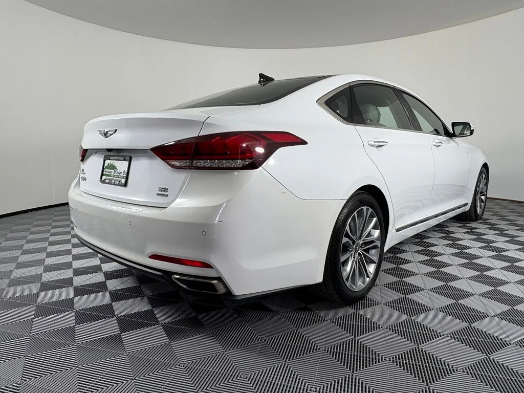 Used 2017 White Genesis 3.8 image 8