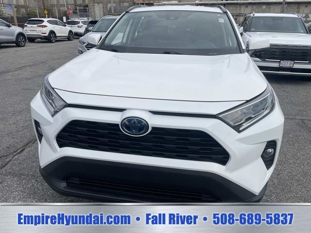 2021 Toyota RAV4 XLE - Photo 11