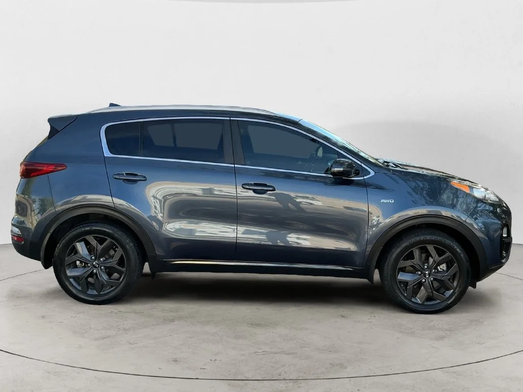 Used 2020 Blue Kia S image 7