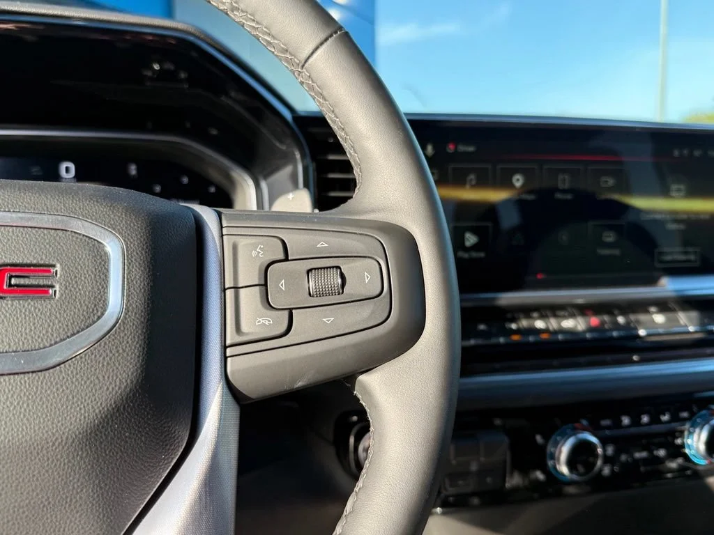 New 2026 Onyx Black GMC Elevation image 21