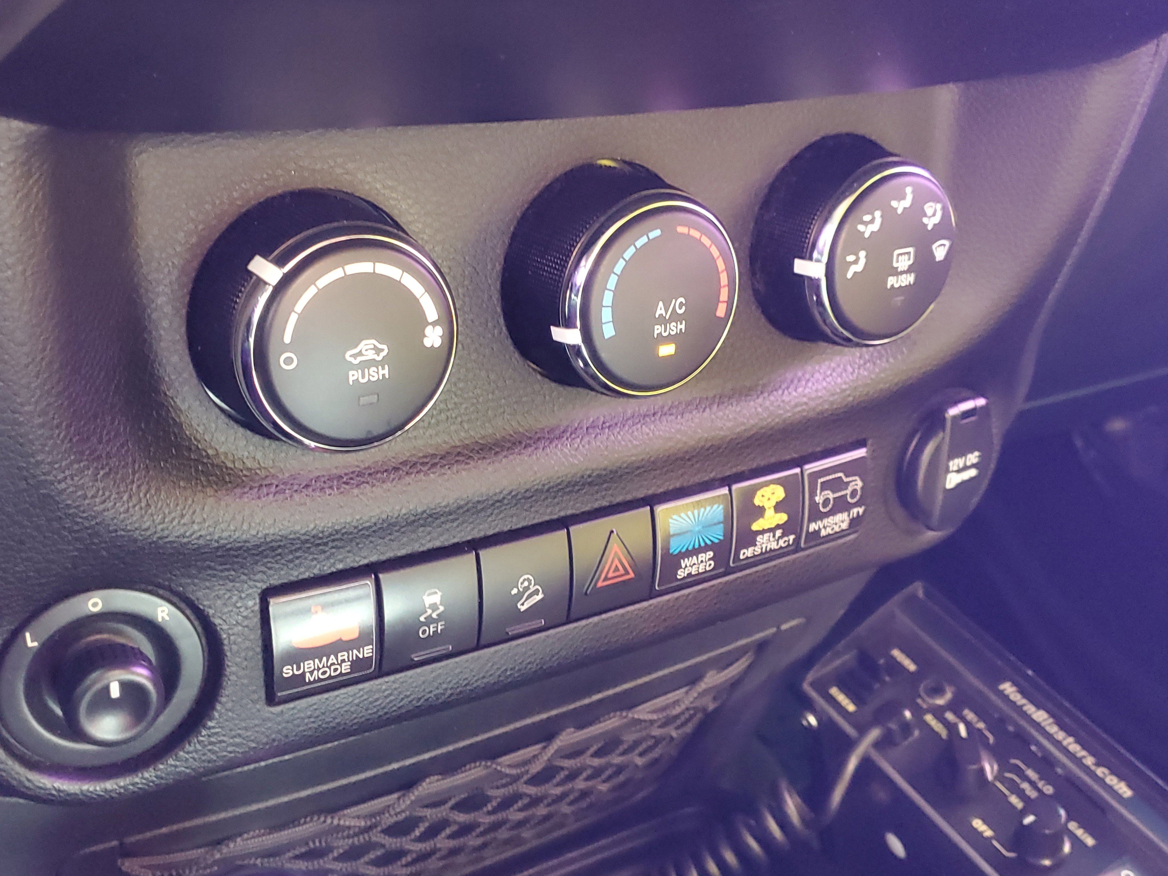 2017 Jeep Wrangler Unlimited Sport S - Photo 35