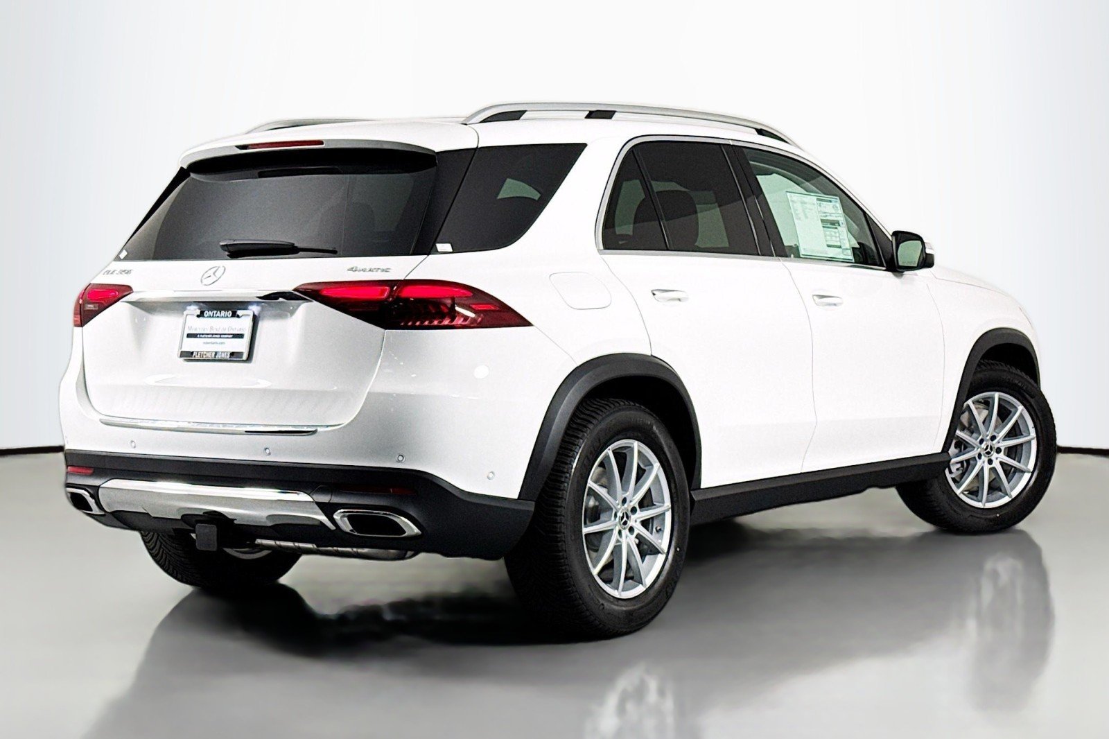 New 2026 Polar White Mercedes-Benz GLE 350 4MATIC® SUV image 11