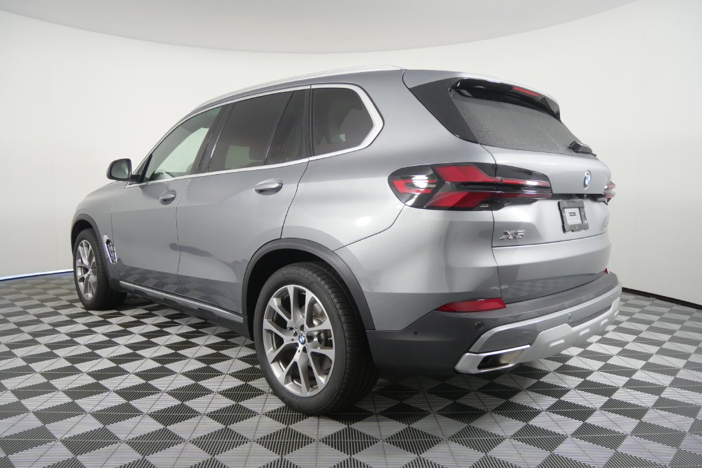 Certified Used 2026 Gray Metallic BMW sDrive40i image 6