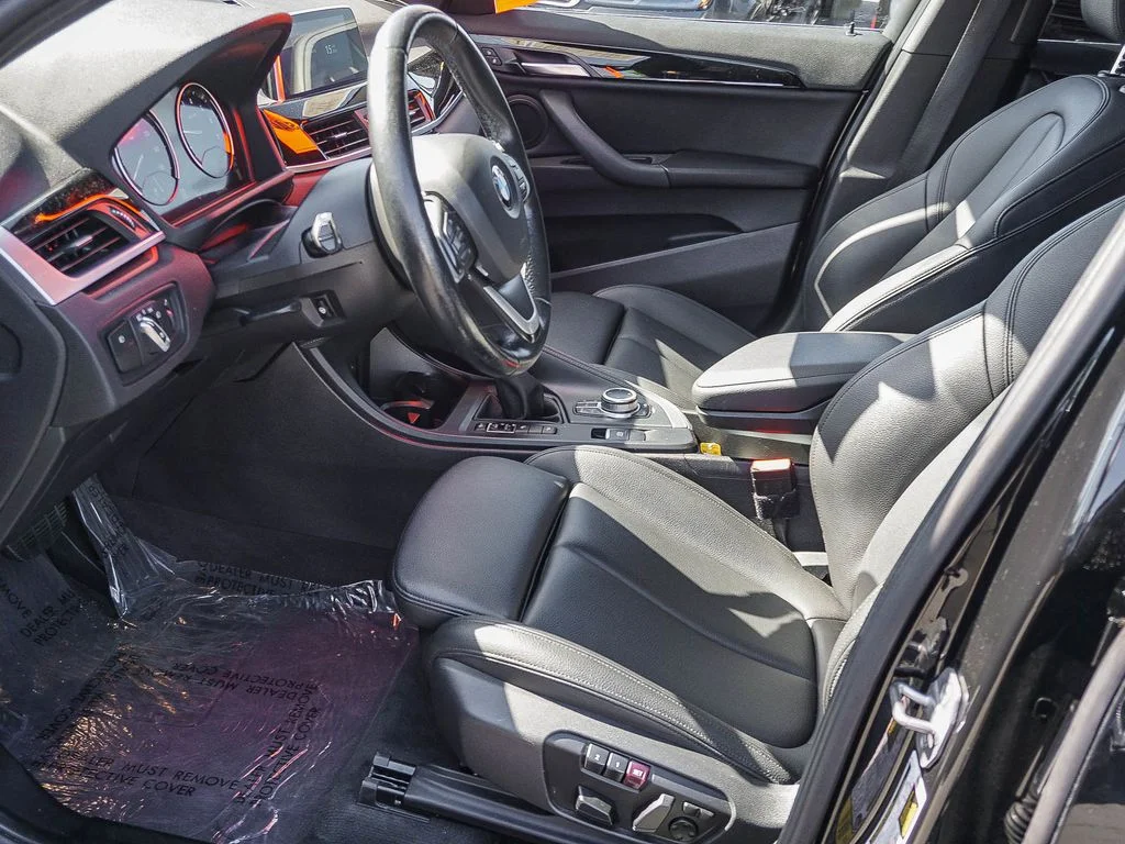 Used 2019 Black BMW xDrive28i image 17