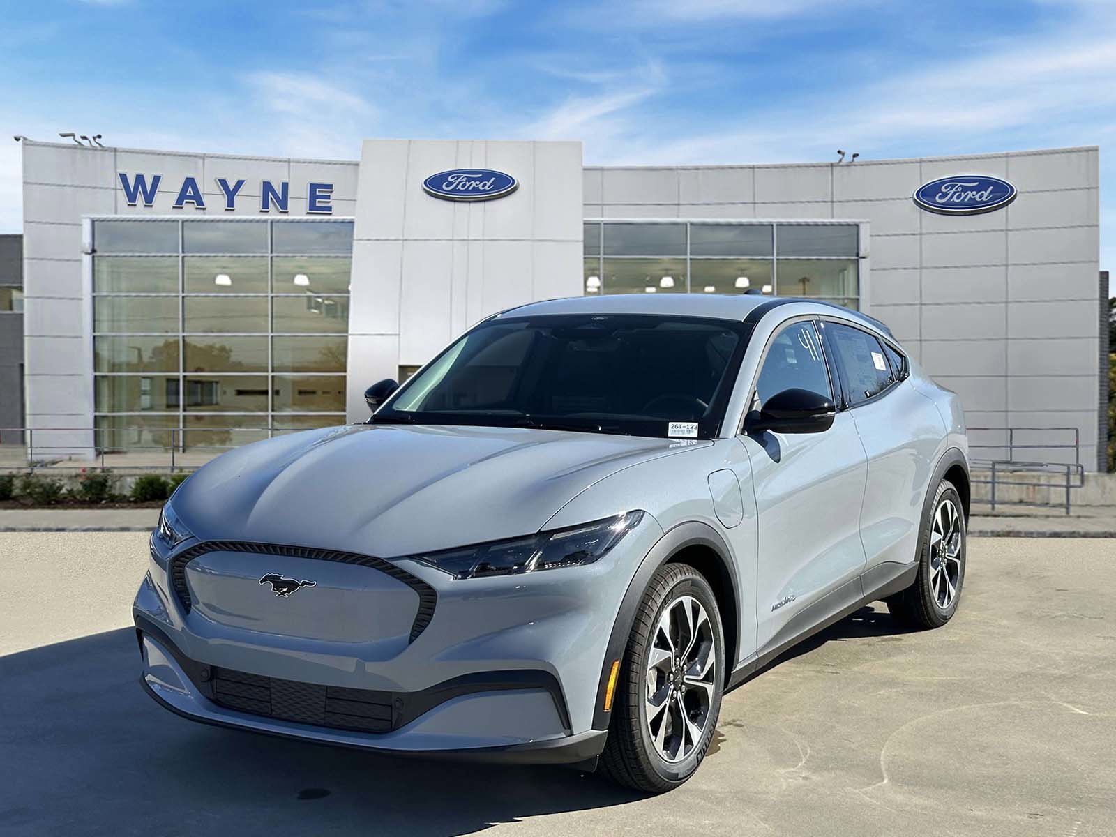 Vehicle Image 2