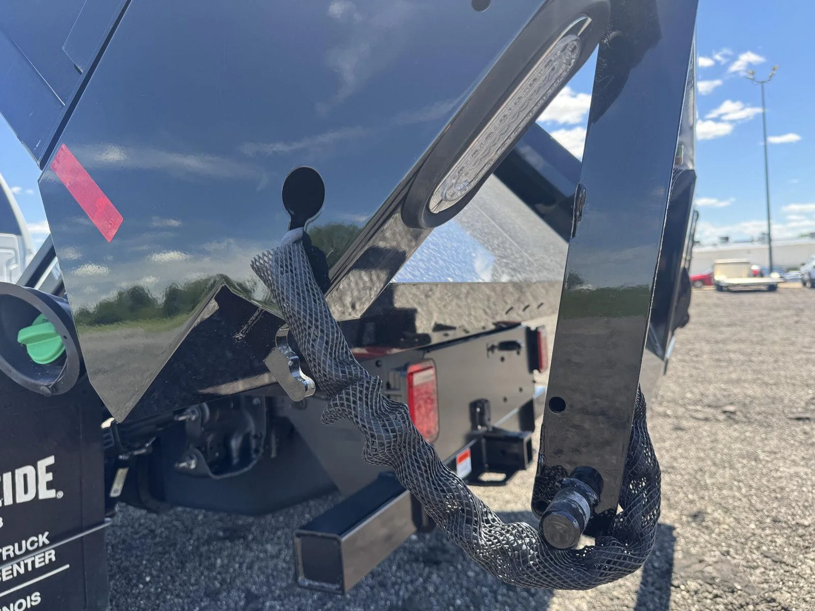 New 2026 Summit White Chevrolet Work Truck image 9