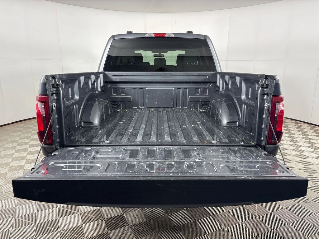 Certified Used 2025 Gray Ford XLT image 26