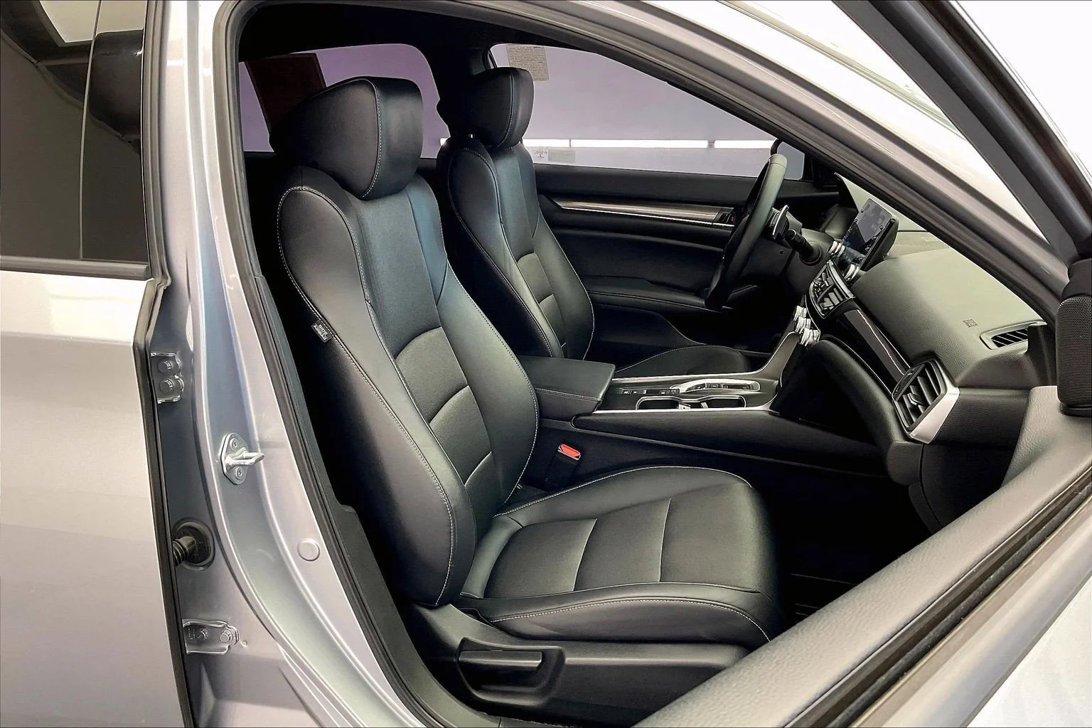 Used 2022 Silver Honda Sport image 6