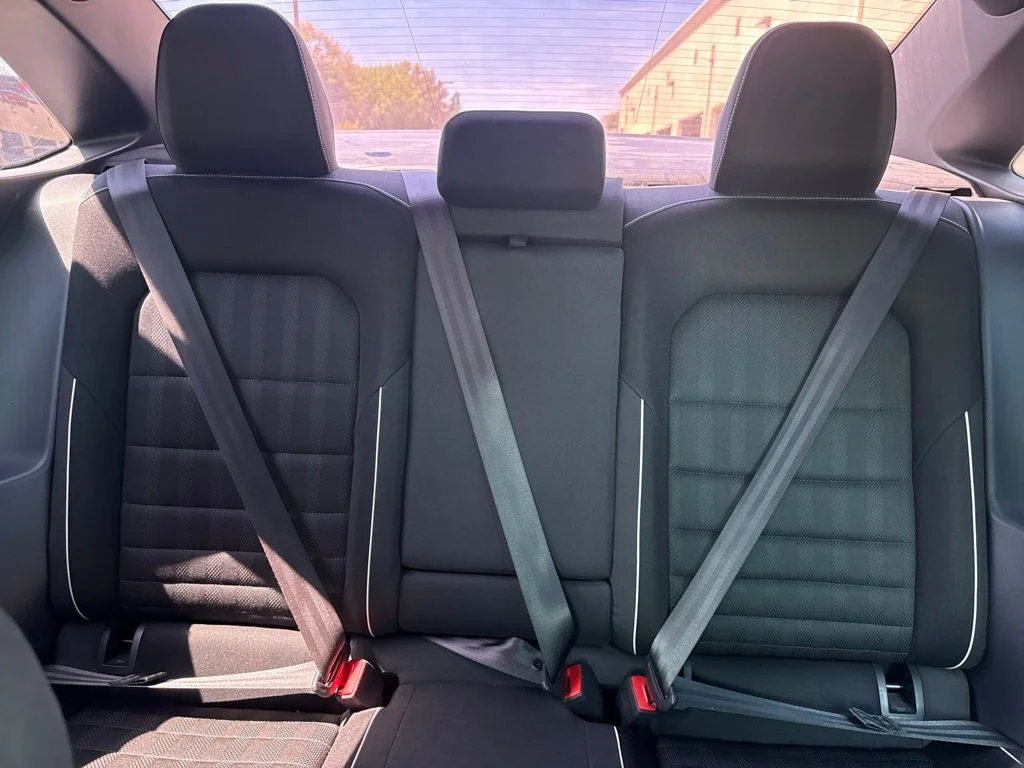 Used 2023 Gray Volkswagen 1.5T Sport image 18