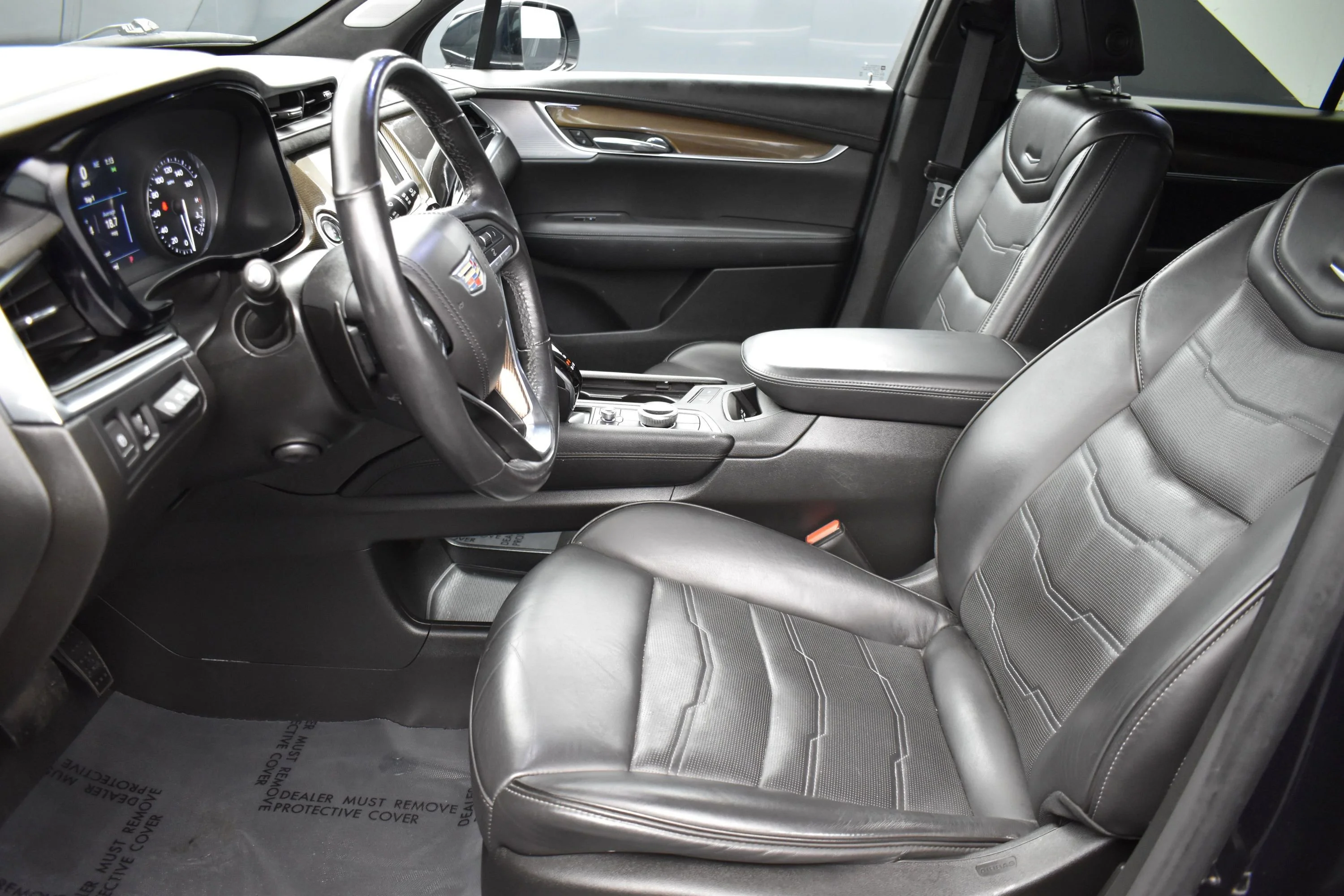 Used 2021 Dark Moon Blue Metallic Cadillac Premium Luxury image 12