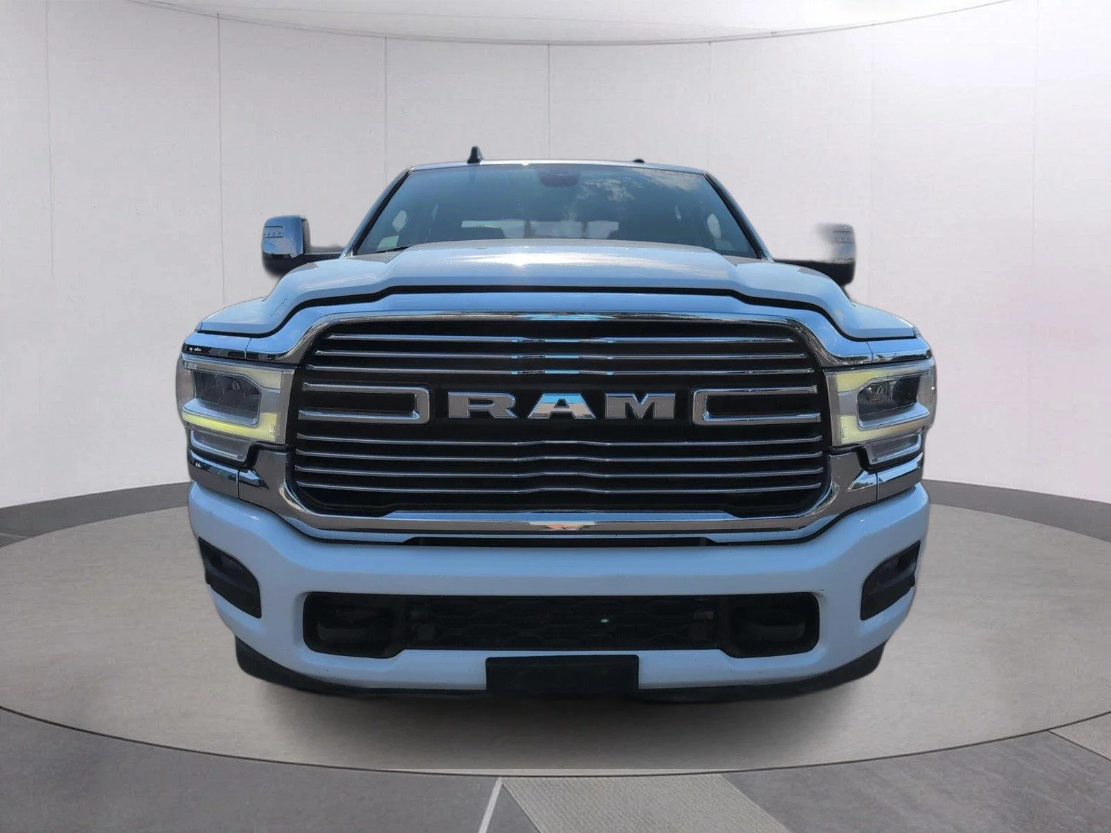 Used 2024 Bright White Clearcoat Ram Laramie image 10