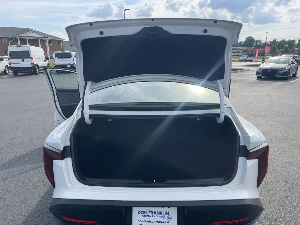 Used 2025 White Kia EX image 23