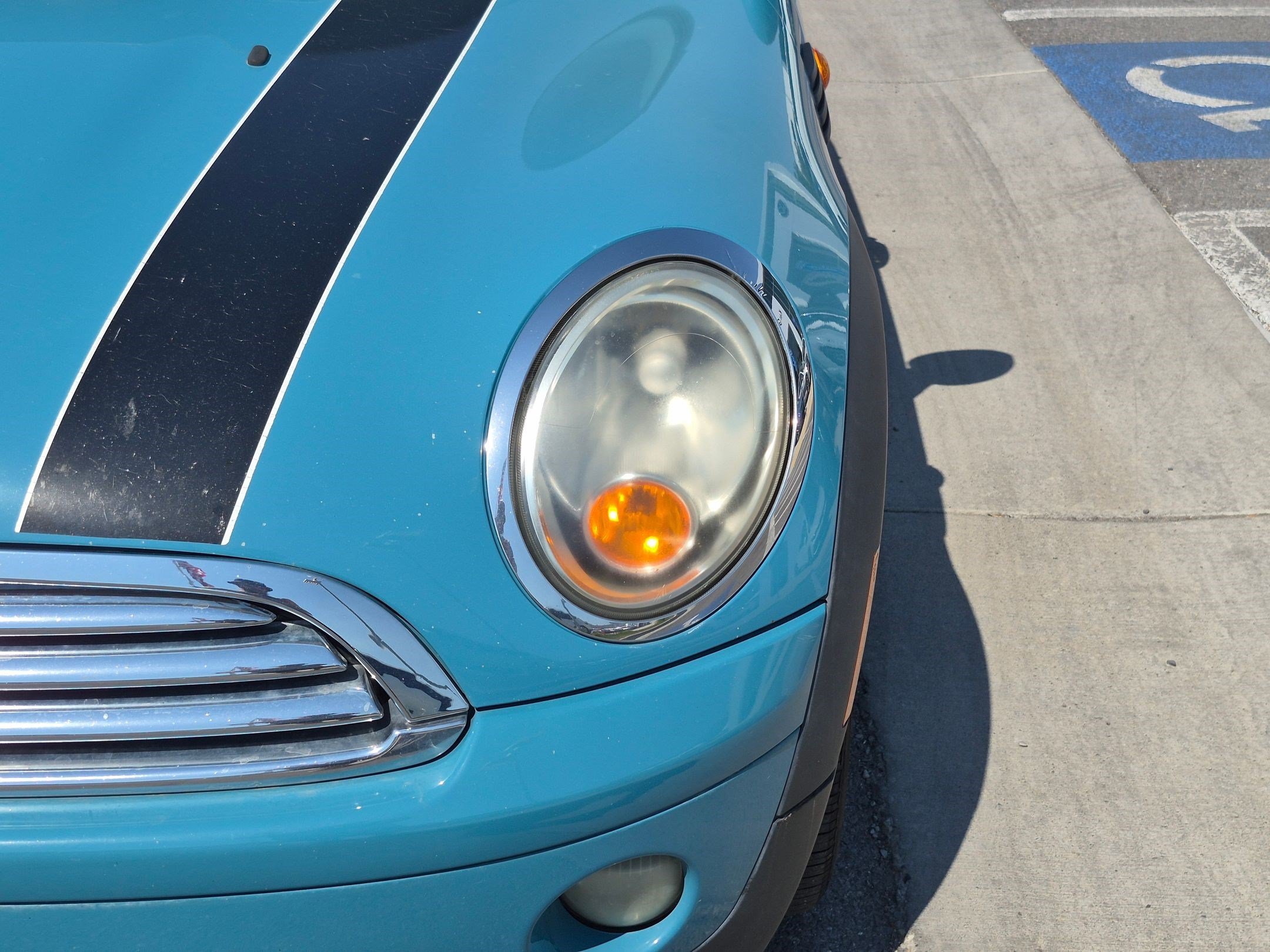 Used 2009 Oxygen Blue MINI Base image 7