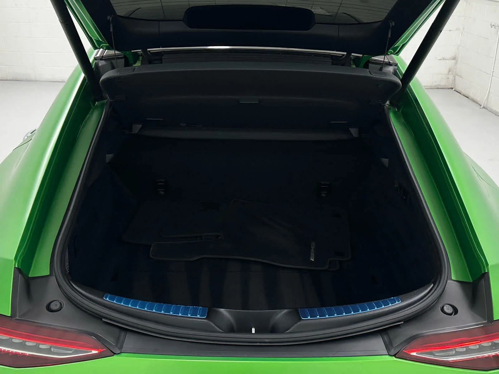 Used 2023 AMG green hell magno Mercedes-Benz AMG® GT 63 S image 42