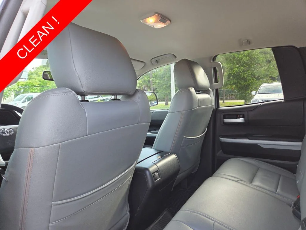 Used 2016 Silver Toyota SR5 image 22