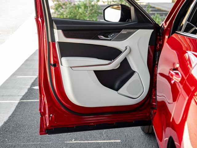 2026 Jaguar F-Pace R-Dynamic S - Photo 11