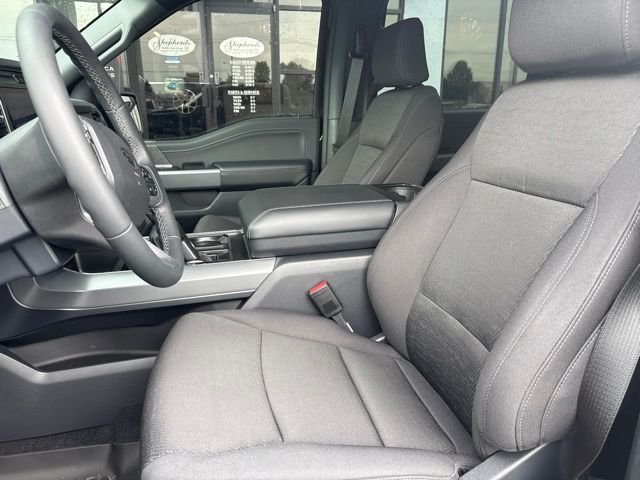 Used 2026 Black Ford XLT image 4