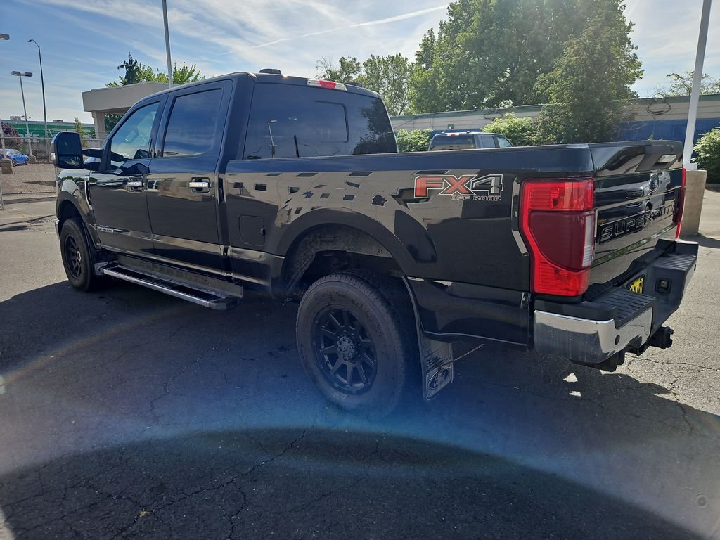 Used 2022 Black Ford XLT image 3
