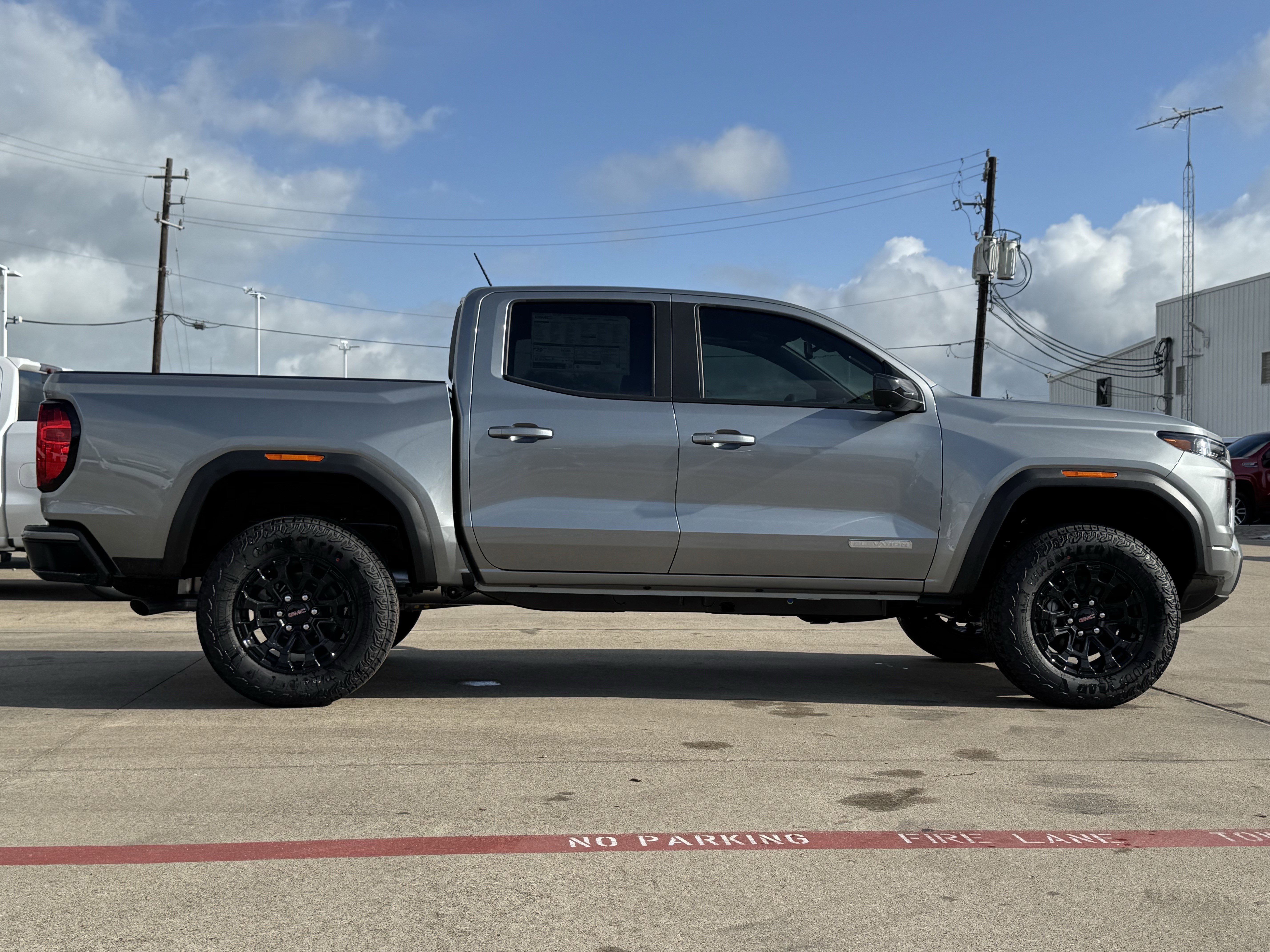 2026 GMC Canyon Elevation - Photo 6