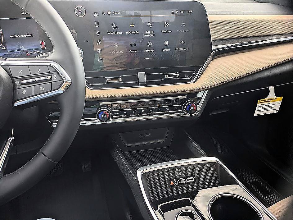 New 2026 Polar White Tricoat Chevrolet ACTIV image 18