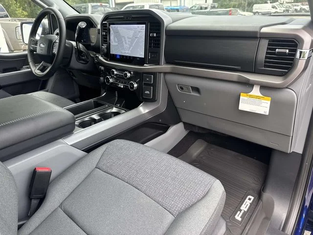 New 2026 Blue Ford XLT image 25