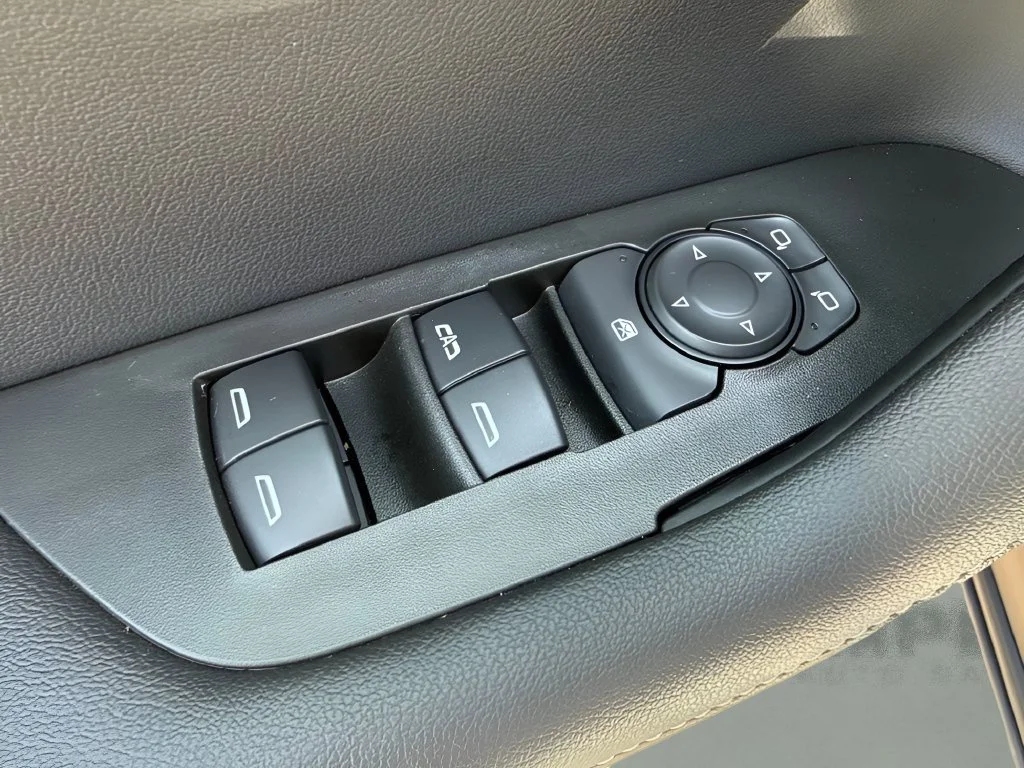 Used 2024 Sterling Gray Metallic Chevrolet 2LT image 27