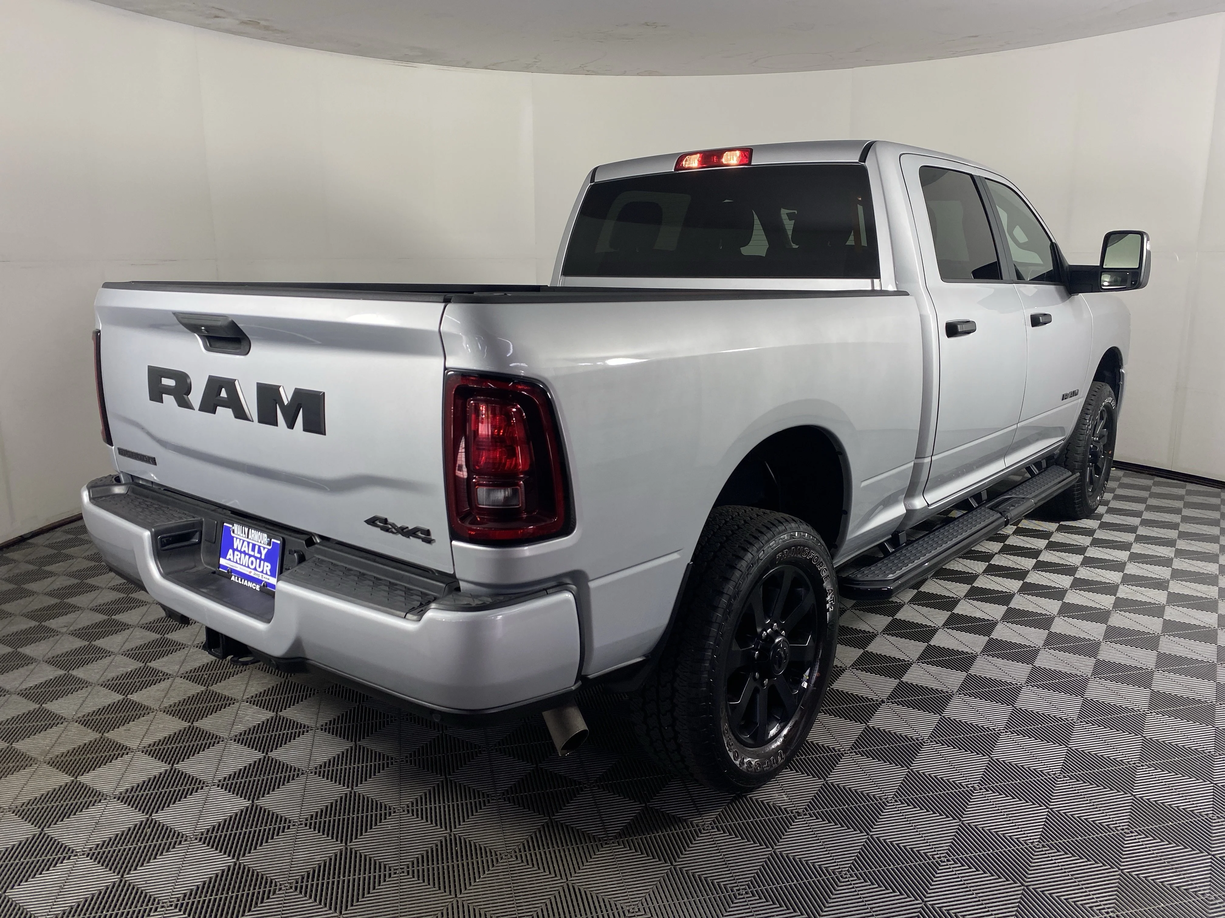 Used 2026 Silver Zynith Ram Big Horn image 3
