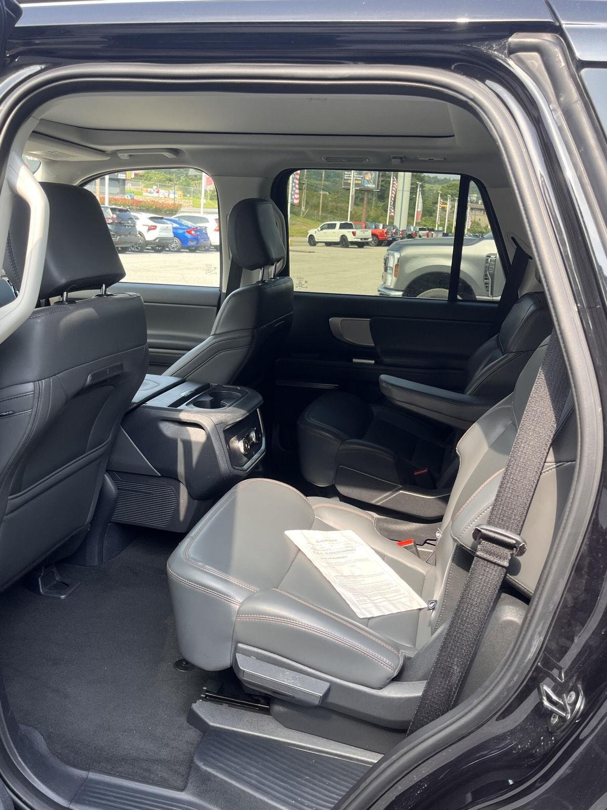Used 2025 Agate Black Ford Active image 15