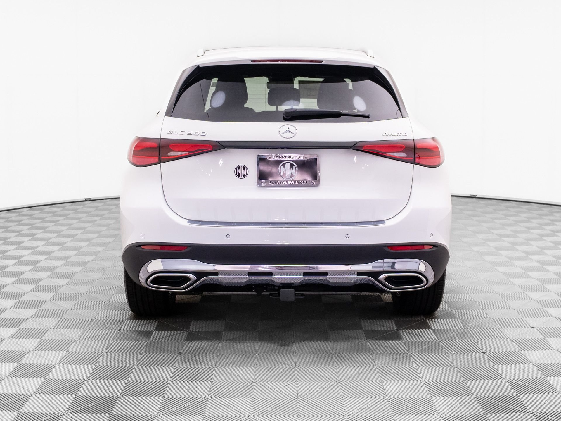 New 2026 White Mercedes-Benz GLC 300 image 4